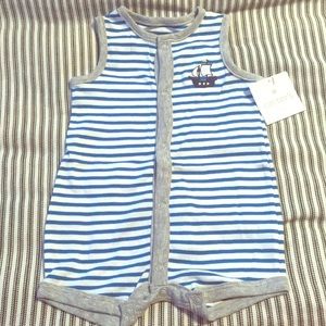 Carters NEW romper